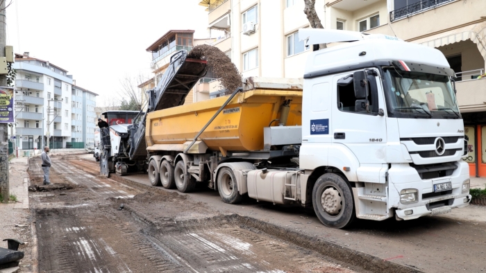Körfez Petkimliler Caddesi’nde yoğun tempo